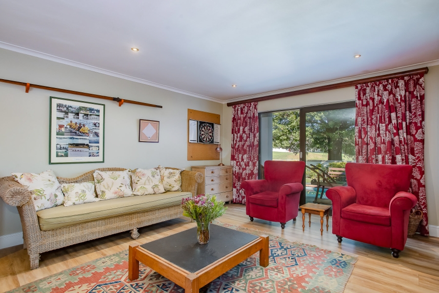 4 Bedroom Property for Sale in Boschenmeer Golf Country Estate Western Cape